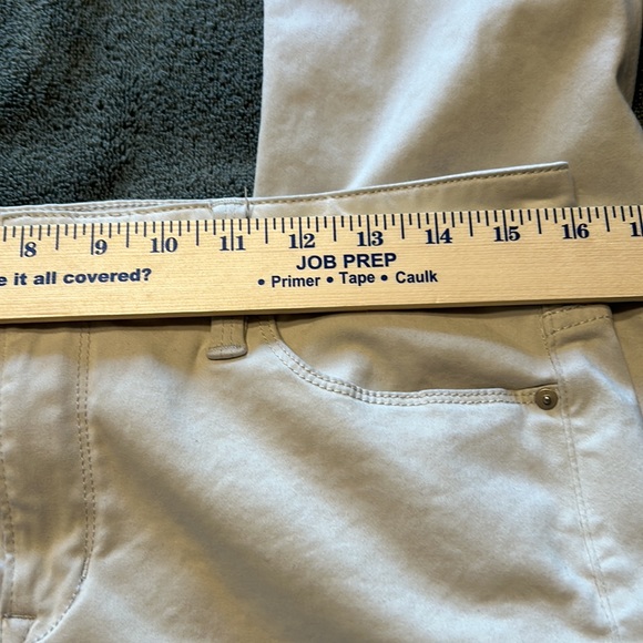 💖HOST PICK💖Calvin Klein Jeans Women’s 5 Pocket Jeans Gray 10 EUC Very Soft 💝 - Picture 5 of 9